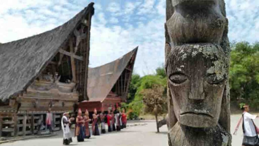museum huta bolon tourtoba 5 1280x720 1 1024x576