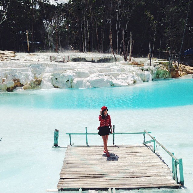 kawah putih intankuo