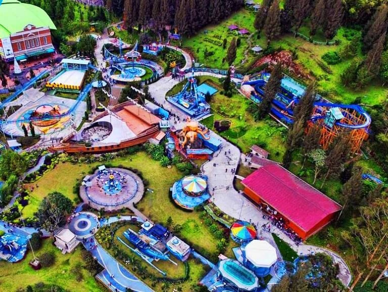 mikie holiday funland di berastagi 768x577