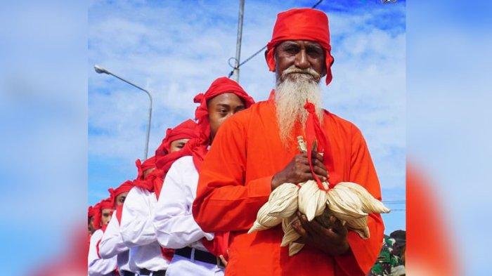 pesona festival malabot tumbe yang digelar setiap desember di kabupaten banggai
