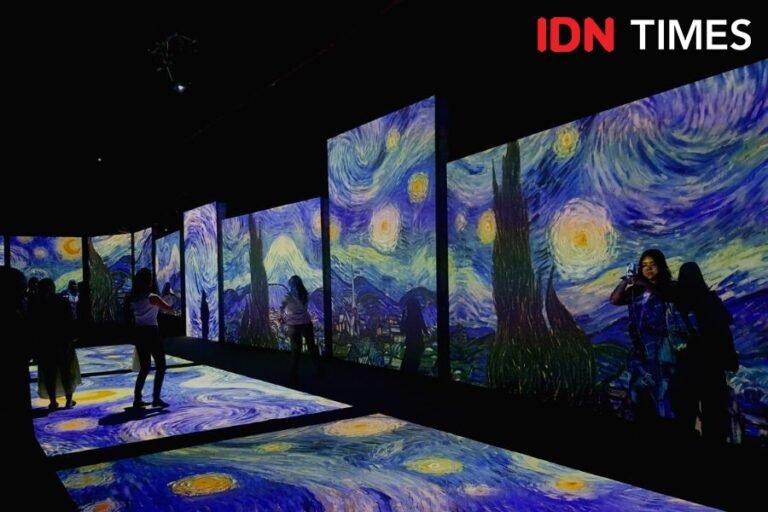 Pemeran Van Gogh Alive Jakarta3 768x512