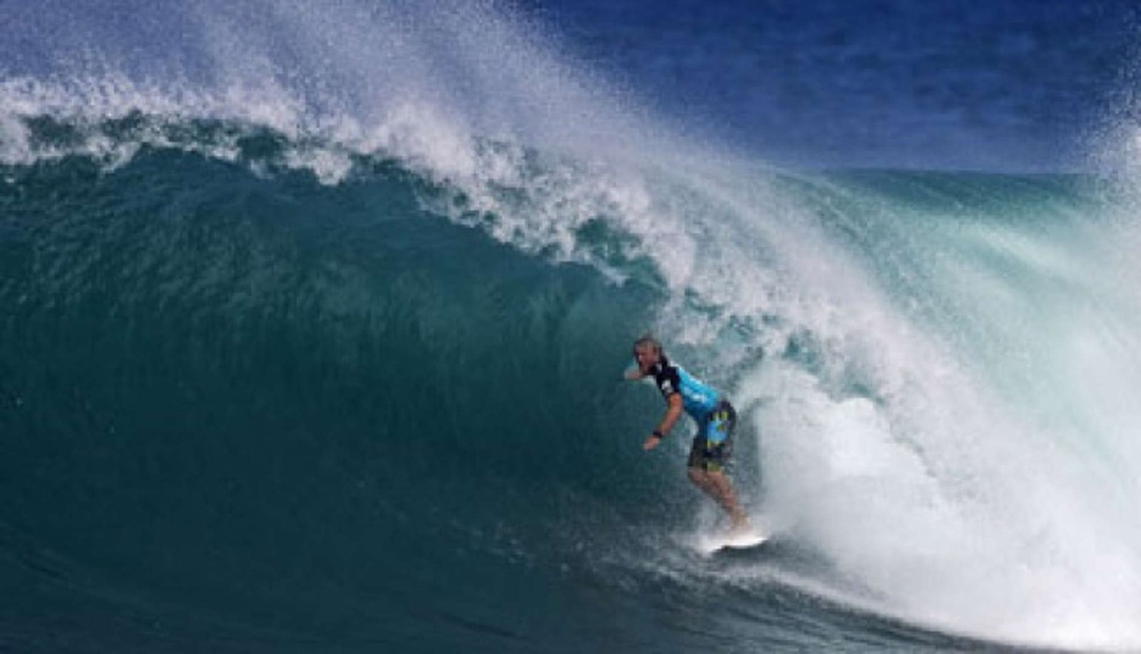 Bandara Diresmikan, Wisata Surfing di Mentawai Bakal Tambah Ramai