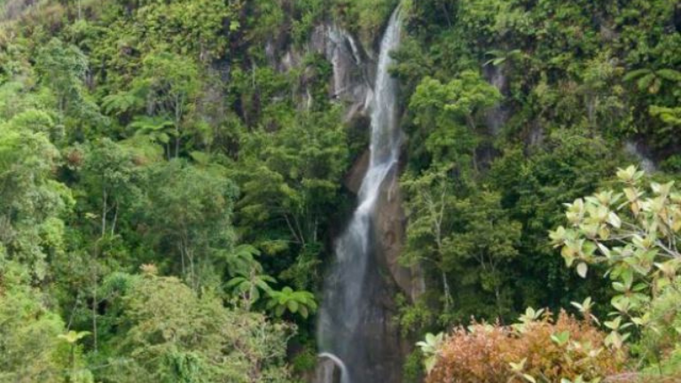 Air Terjun Sigarattung One Toba 1
