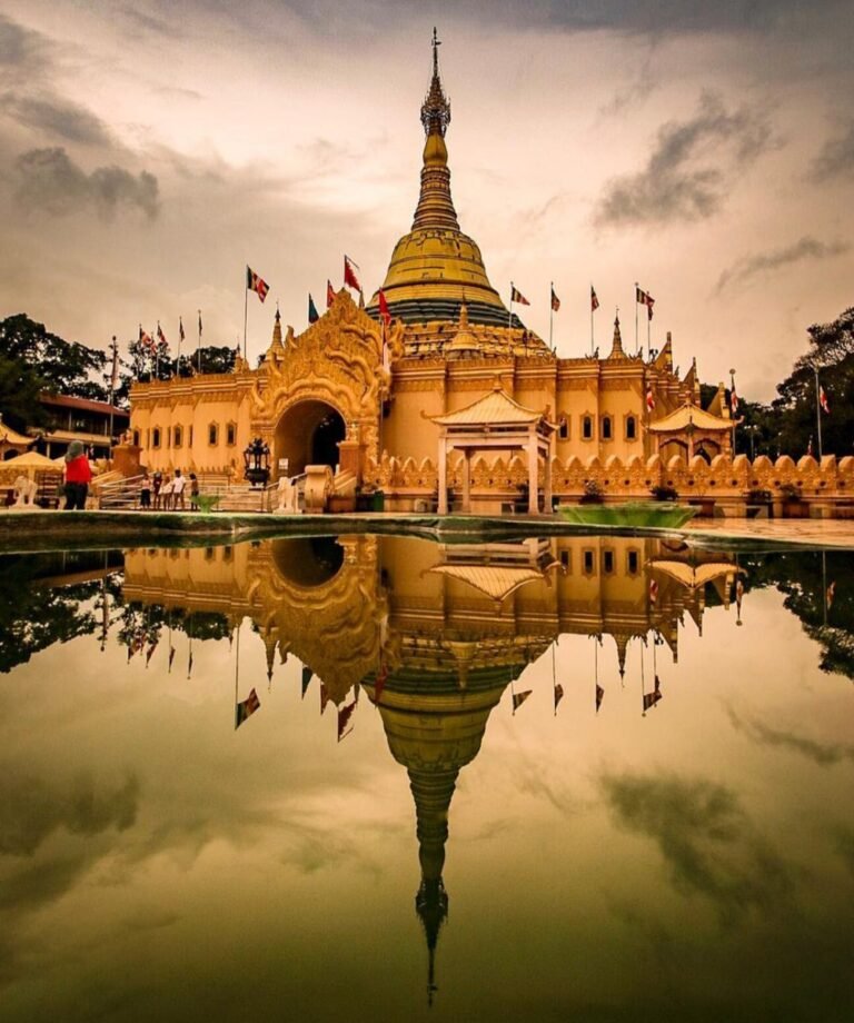 Taman Alam Lumbini2 768x920