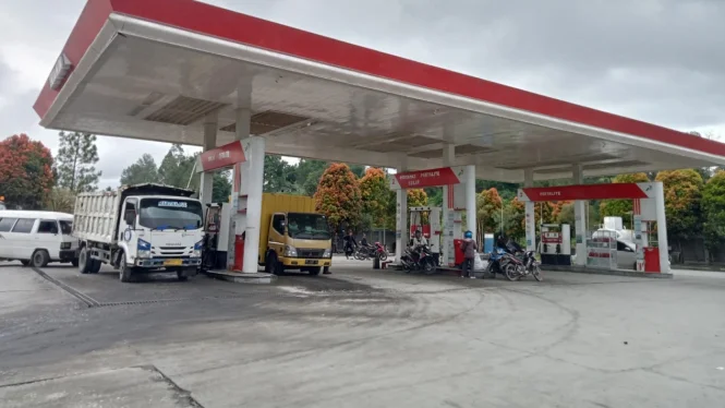656efd4cbc94d salah satu spbu di humbahas beroperasi medan