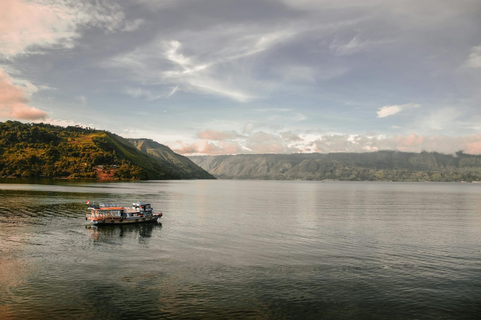 Panorama Danau Toba