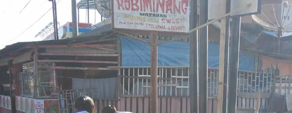 rumah makan islam robby minang3