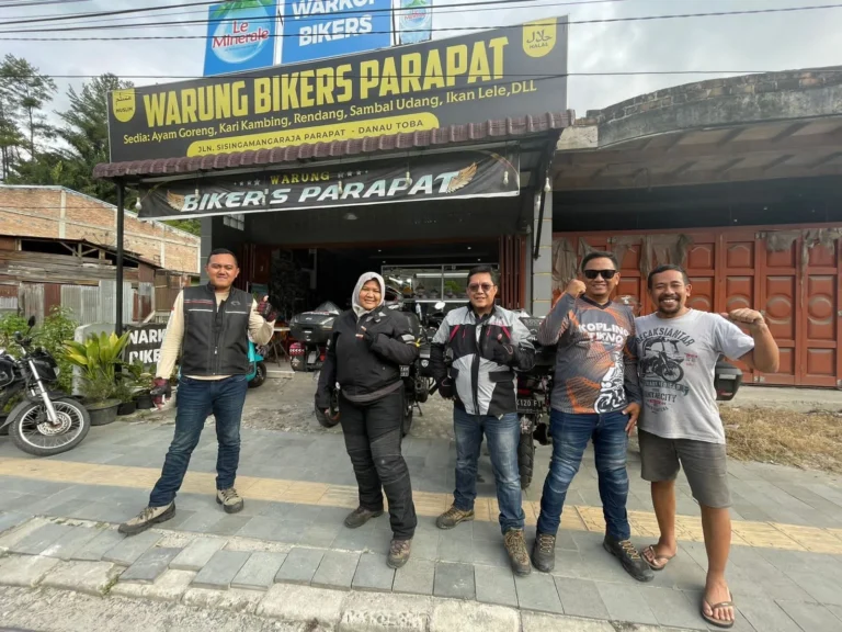 ryo warung bikers parapat 768x576