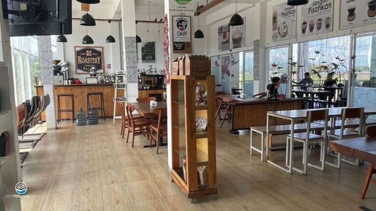 hutanta cafe resto 768x432