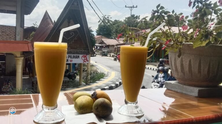 samuels restaurant tuktuk 768x432